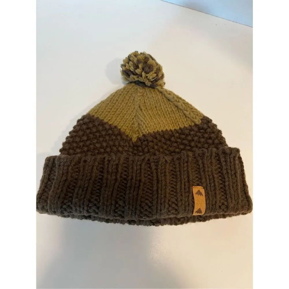 Colorblock Pom-Pom Knit Skull Hat, Camel/Chocolate Size adult 36% Wool